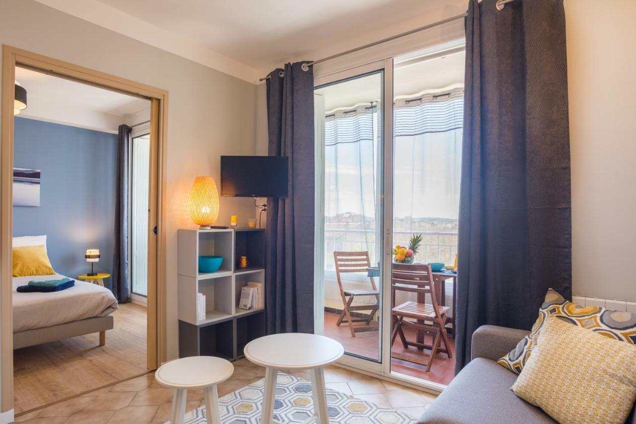 Appartement 2 Pieces Avec Balcon ตูลง ภายนอก รูปภาพ