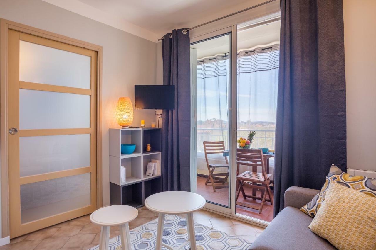 Appartement 2 Pieces Avec Balcon ตูลง ภายนอก รูปภาพ