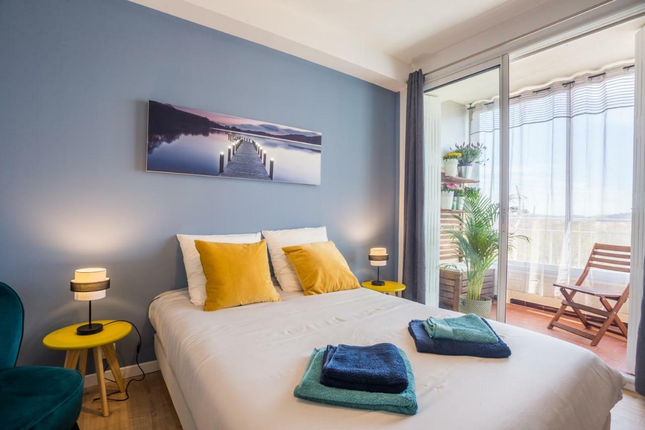 Appartement 2 Pieces Avec Balcon ตูลง ภายนอก รูปภาพ